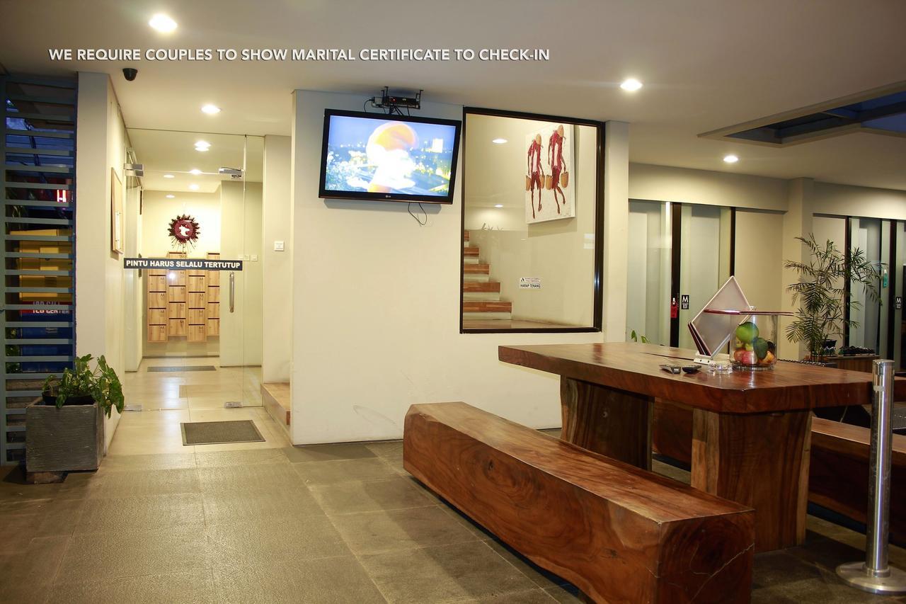 Zen Rooms Permata Karawaci Syariah Tangerang Bagian luar foto